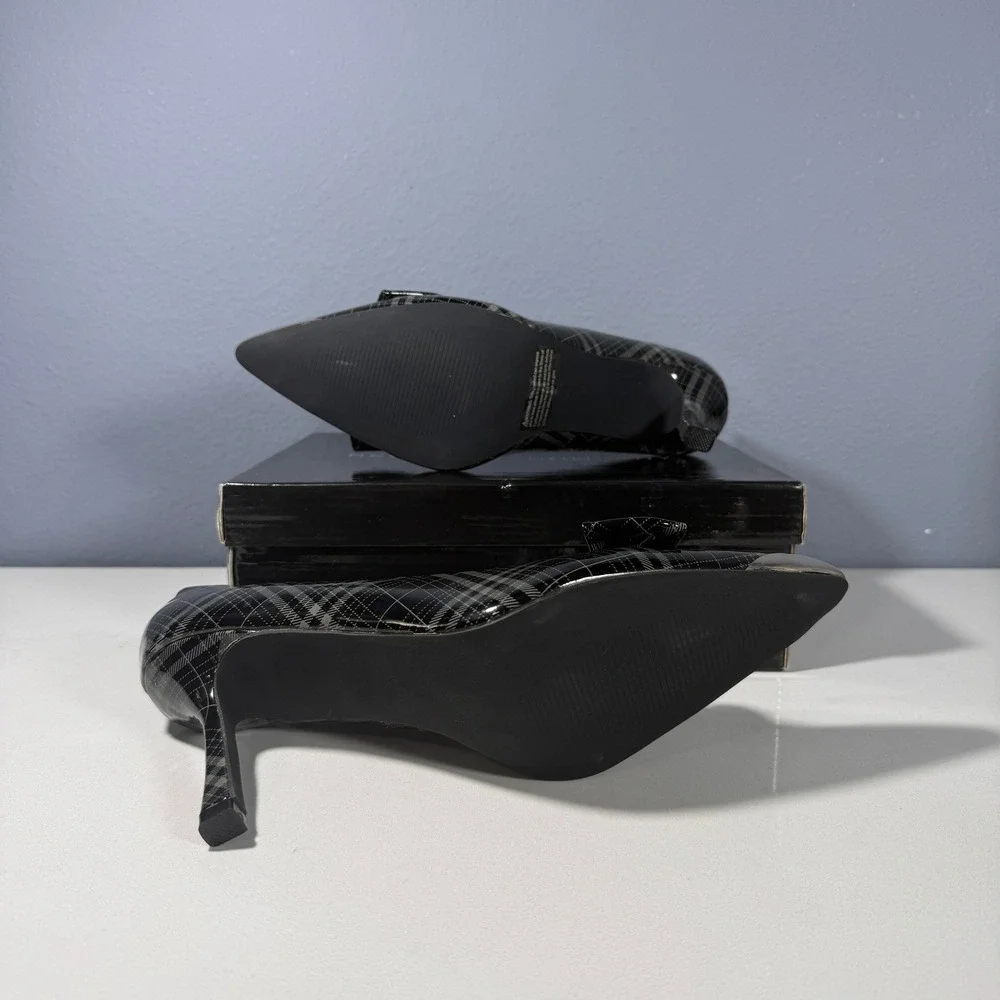 New York & Company Wendy Metal Accent Bow Pump Black Grey Plaid Stiletto Size 9‎